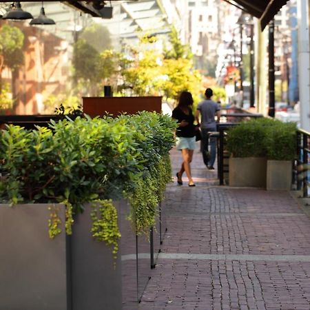 Level Yaletown - Richards Aparthotel Ванкувър Екстериор снимка